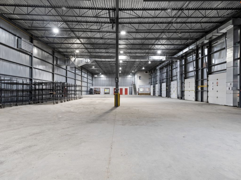 Immeuble industriel  LOUER
