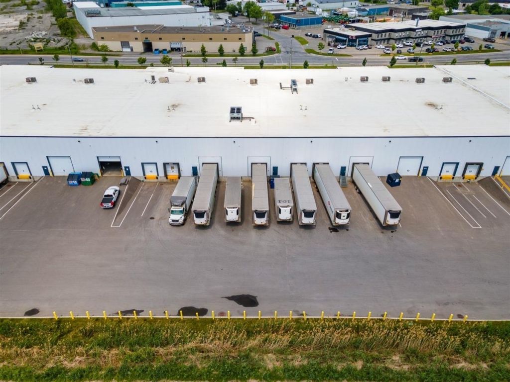 B�tisse industrielle � vendre