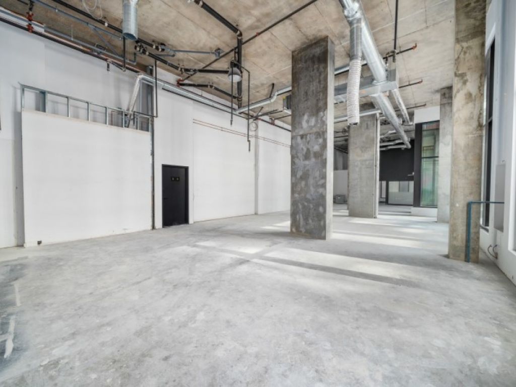 Espace commercial de coin  louer Quartier des spectacles