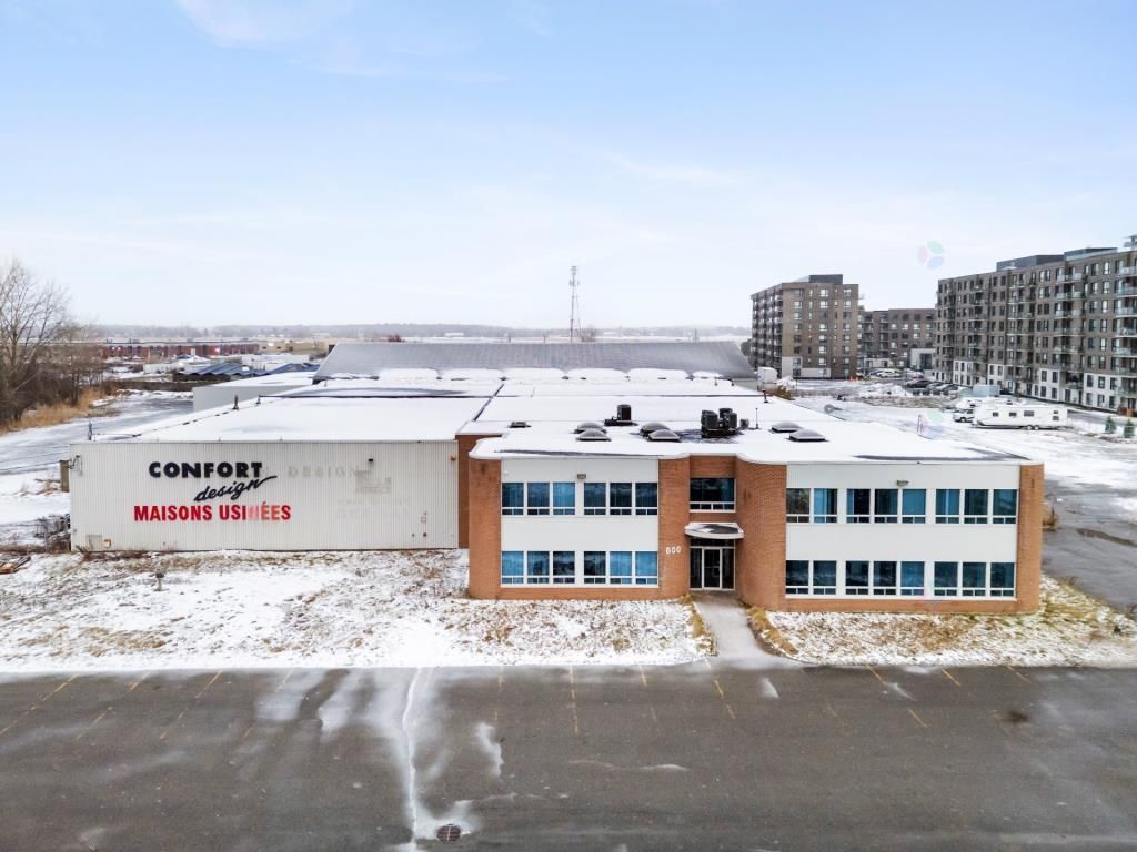 Industrial Building � Mascouche | Multi-Residential Potential