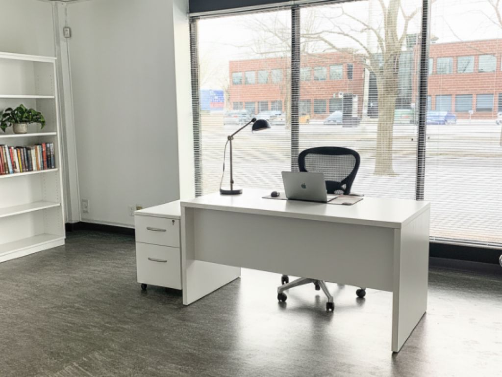 Professional Office Space for Lease in Brossard