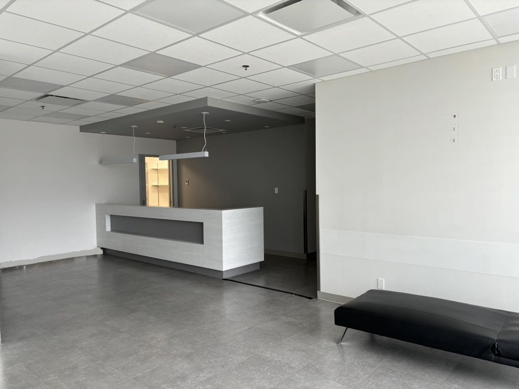 Condo commercial a louer - 3333 100eme avenue, Laval