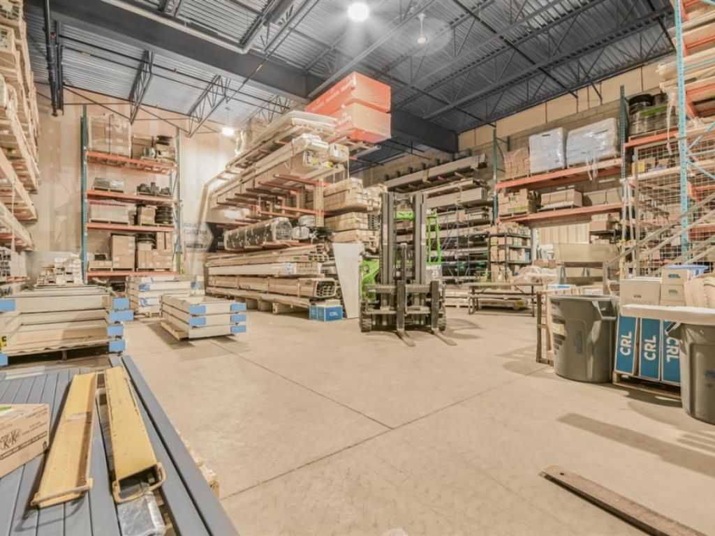 Espace industriel � louer � 320Z Rue Legault, local OP9, Blainville