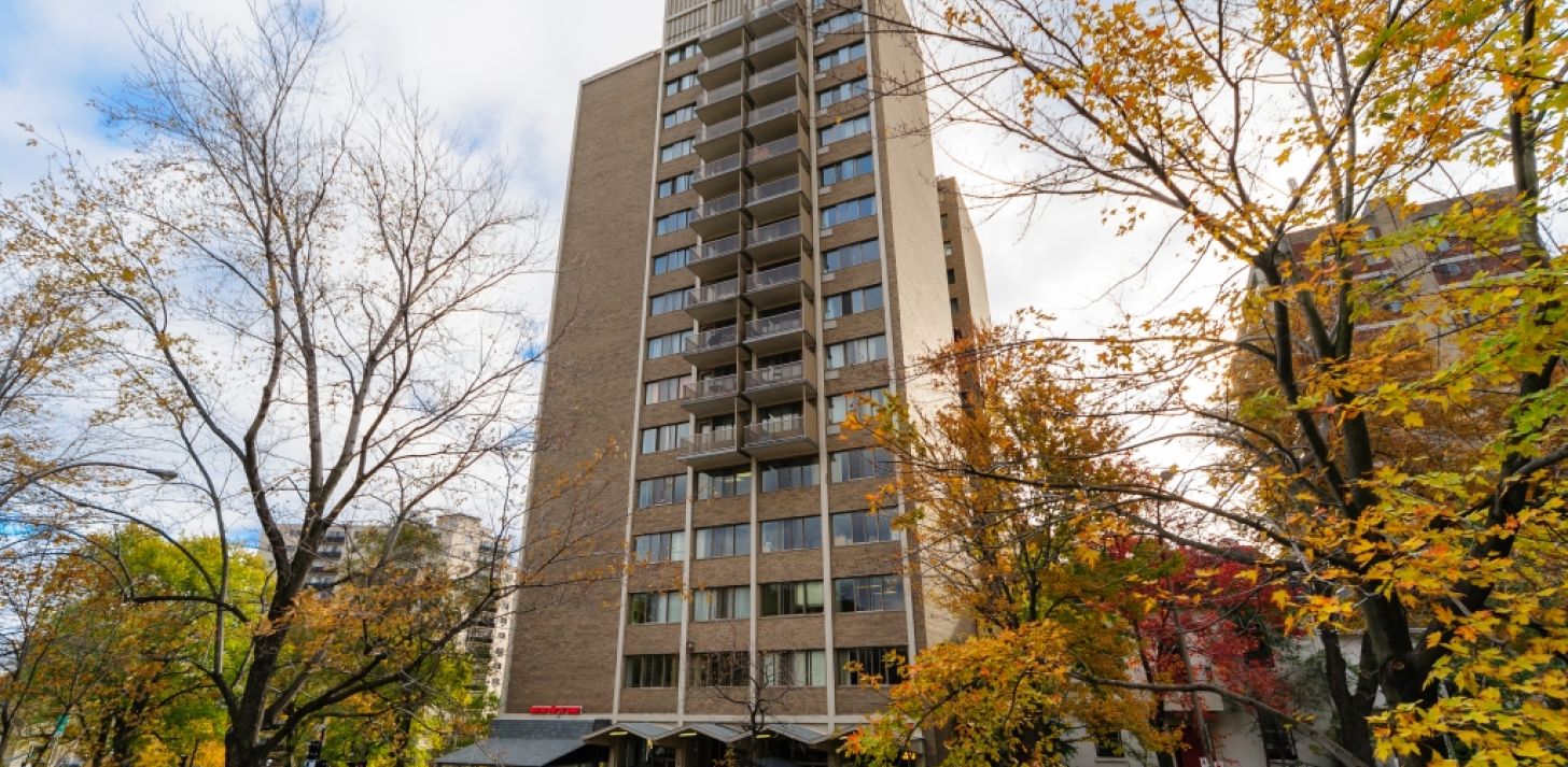OFFICE TO RENT 1657 SQF, PLATEAU MONT-ROYAL - For Rent