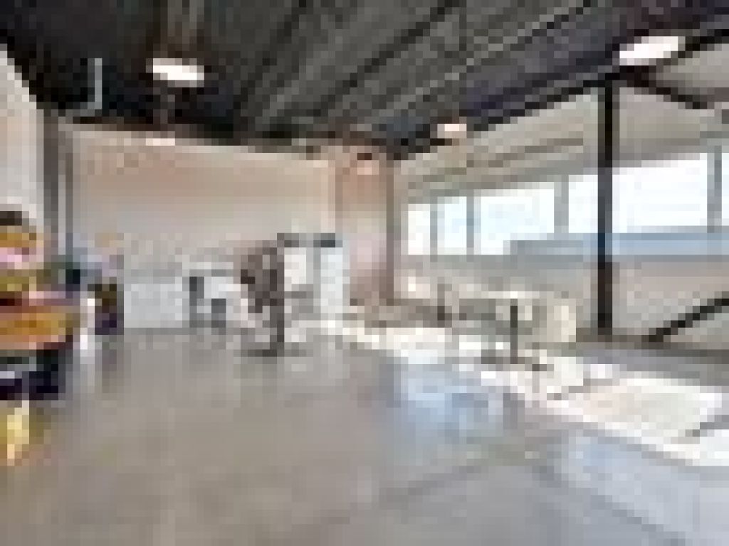  Space for rent (industrial - commercial - showroom - offices)