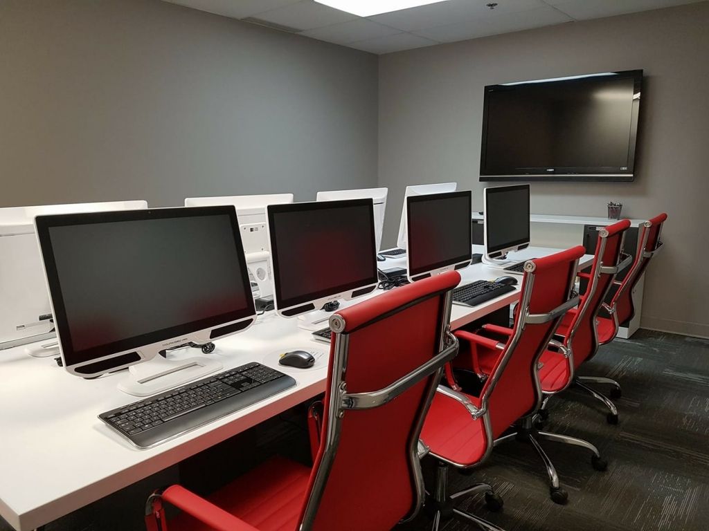 Large double office for rent | Ideal for a professional duo | Boisbriand