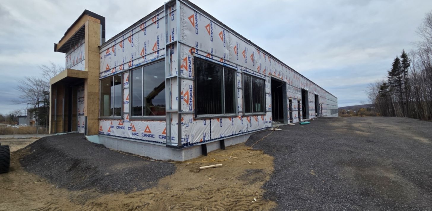 LOCAL INDUSTRIEL  - For Rent