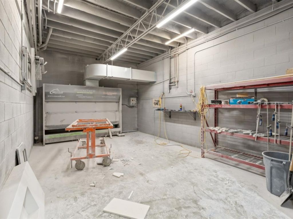 B�tisse industrielle � vendre
