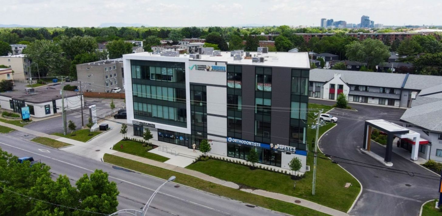 Coworking spaces / Office for rent Turnkey Brossard - For Rent