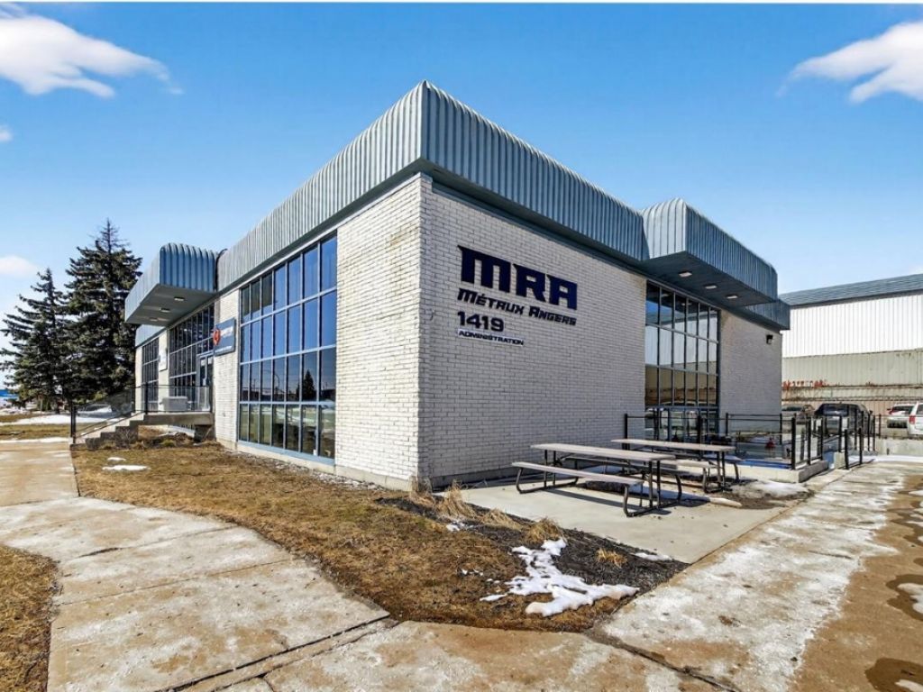 Office for lease Laval