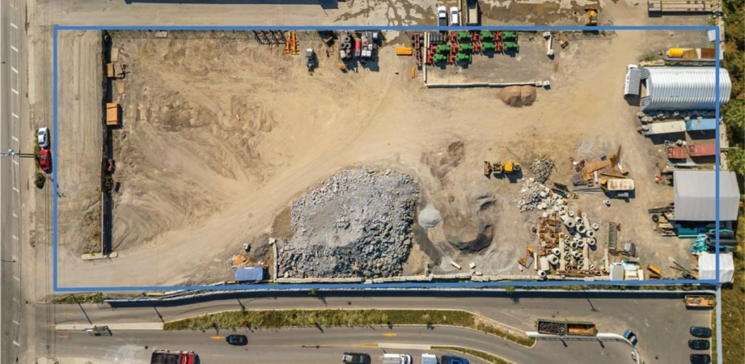 Land space for lease - Boul. Dagenais O. - For Rent