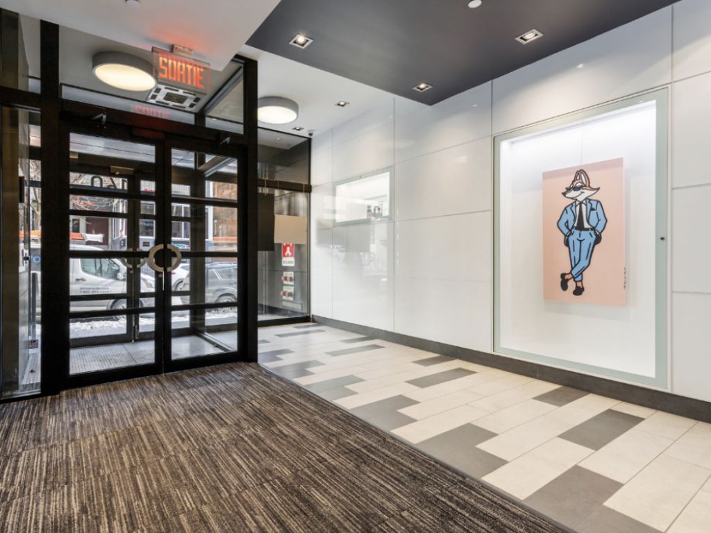 Sous-location bureaux cl� en main au c�ur du centre-ville / Taux de location fixe jusqu�au 31 ao�t 2028
