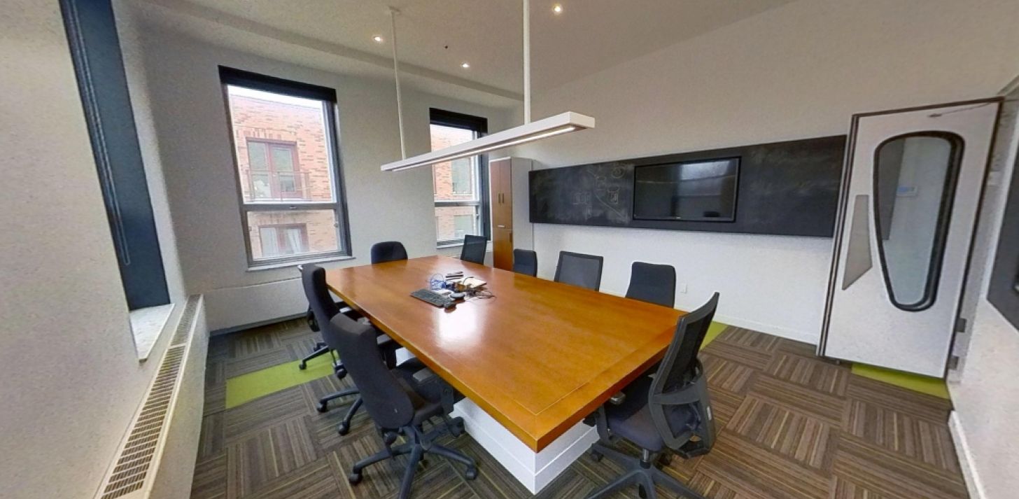 Espace de bureau � SECTEUR MONTCALM / SAINT-SACREMENT - For Rent