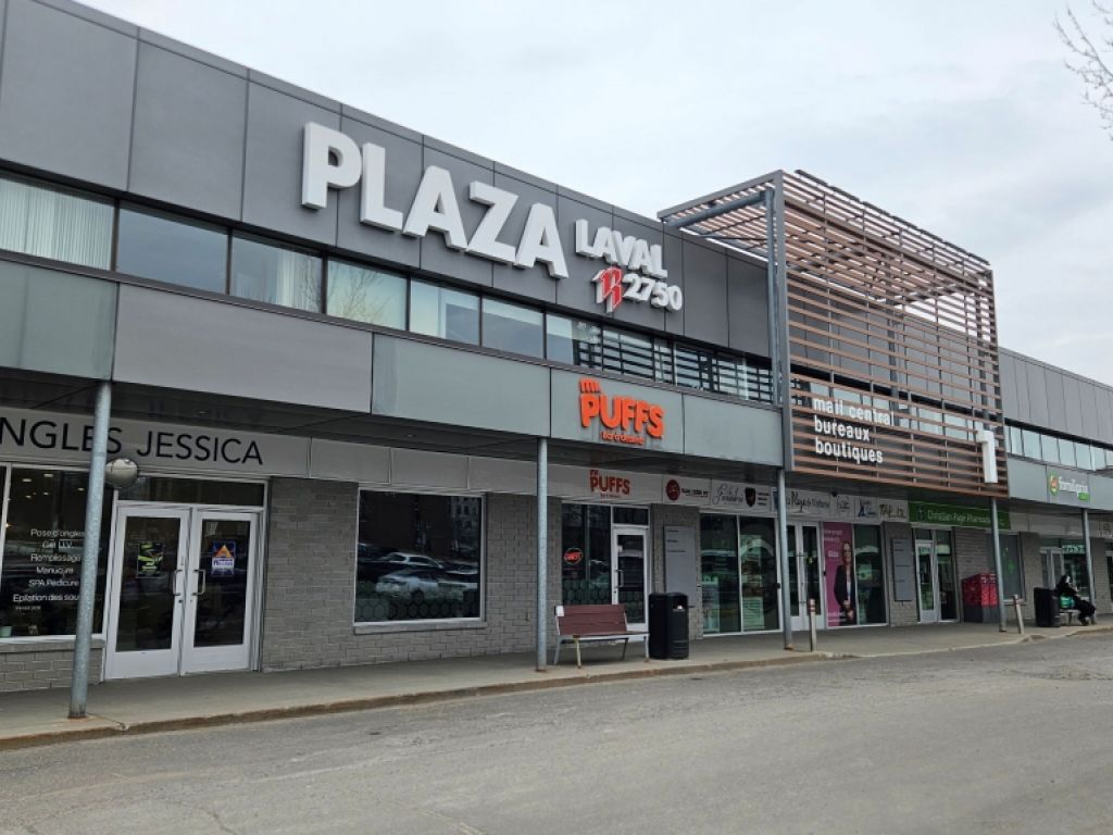 PLAZA LAVAL - STE-FOY -888pc