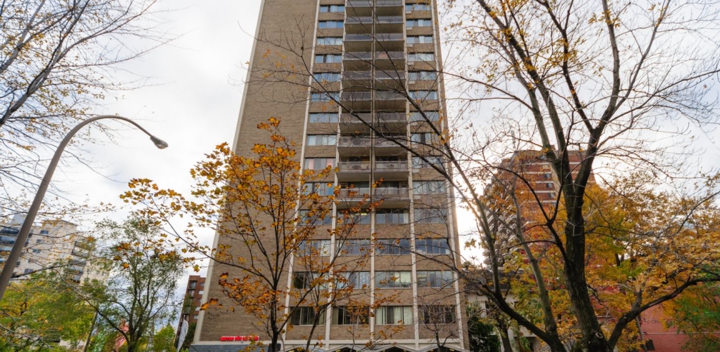 BUREAU À LOUER, 2410 PIEDS CARRÉS, PLATEAU MONT-ROYAL, PRÈS MÉTRO SHERBROOKE - À louer