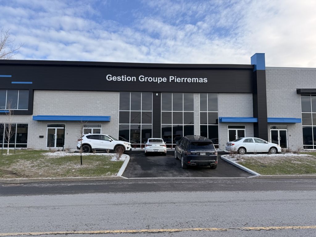 Bureaux � Louer 1600 pi. ca. - 7 rue Industrielle, Delson