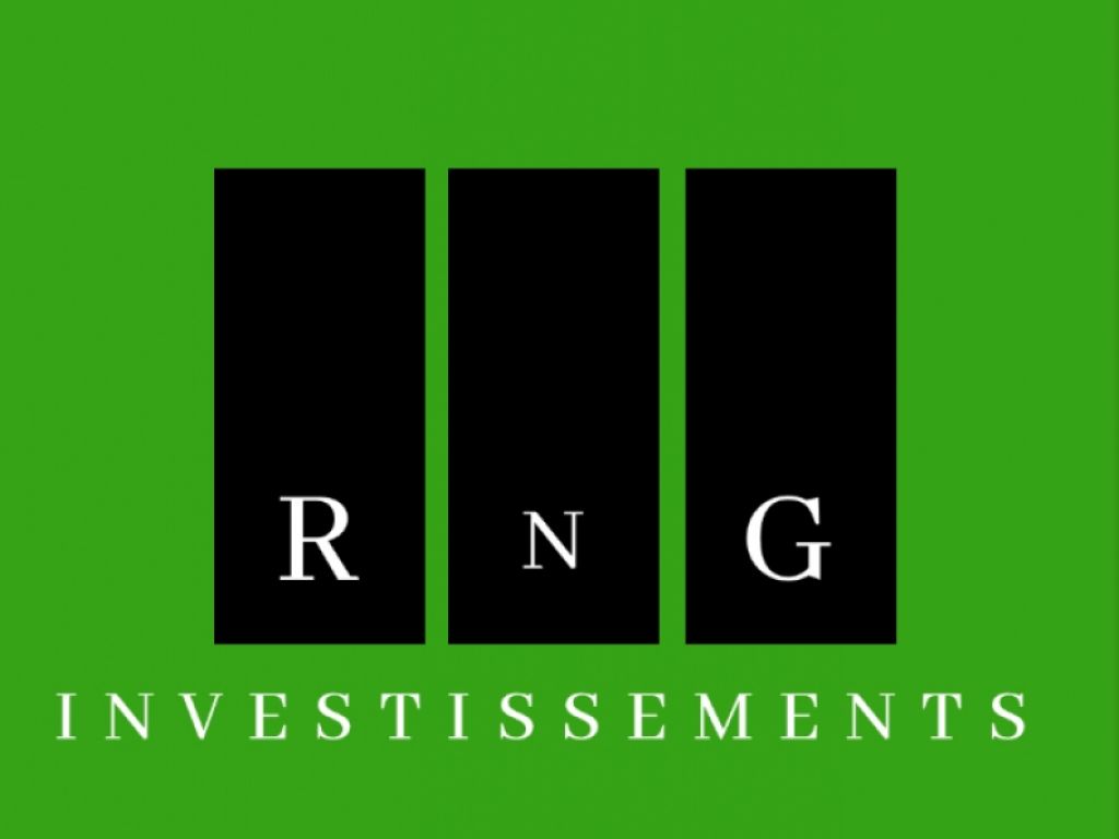 Industrial space 300 sq ft + Parking available