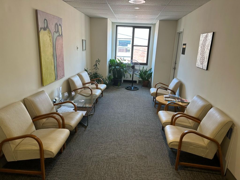 Professionel offices for rent in Ahuntsic