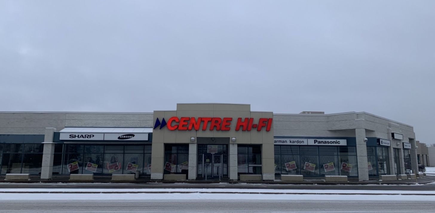  Commercial space in Laval - For Rent