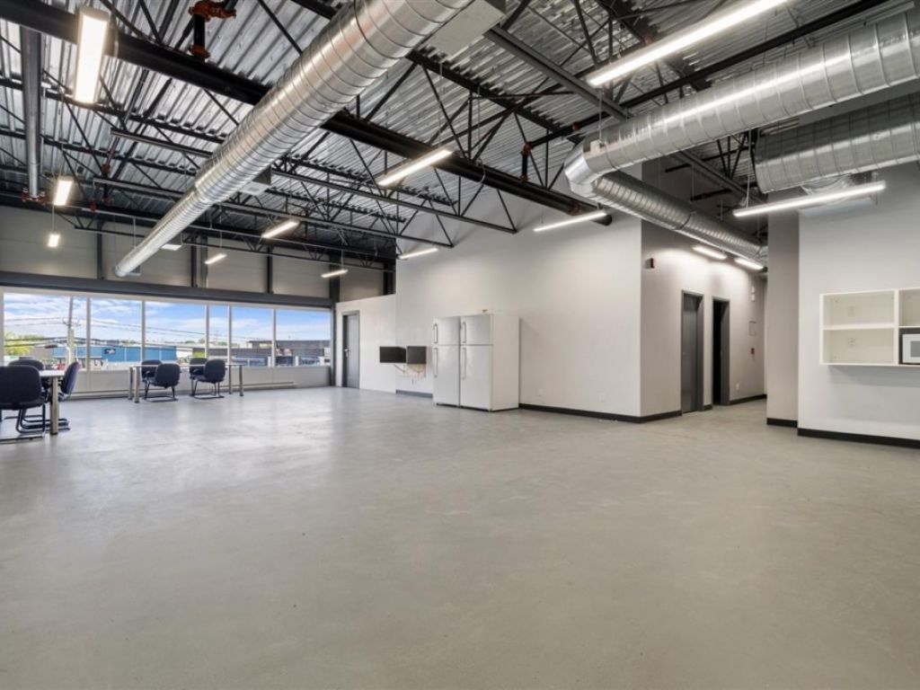 Condo industriel � vendre