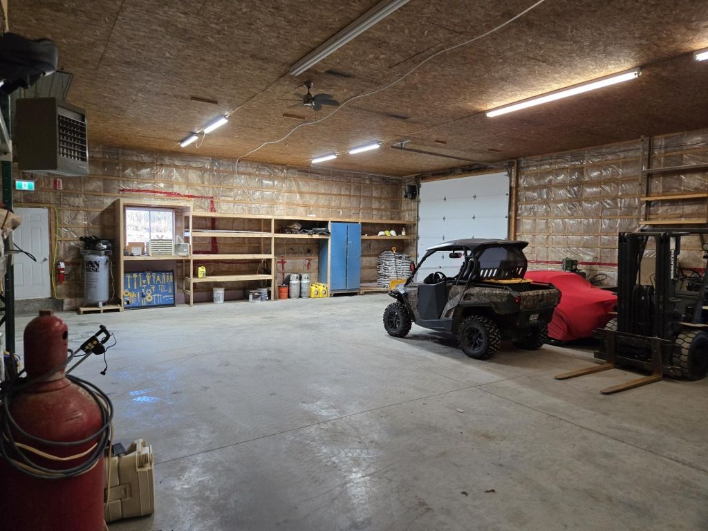 Bureau avec entrept/garage  louer  Chertsey