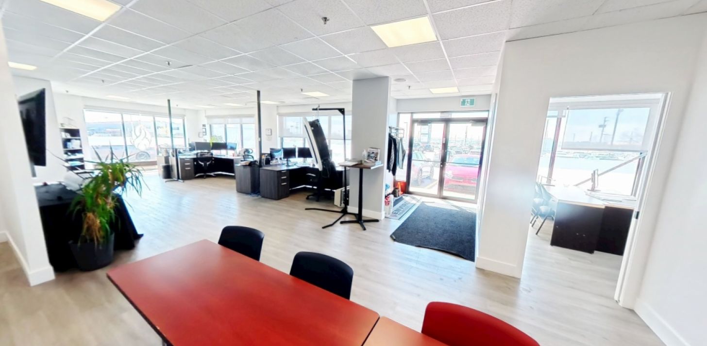 Local commercial &agrave; louer &agrave; Lebourgneuf � Carrefour Capitale, 4715 avenue des Replats, local 190 - Sub-lease