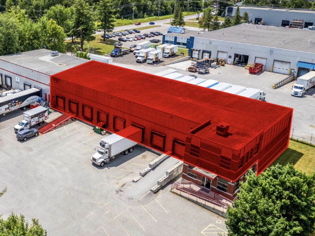 ENTREP�T � LOUER