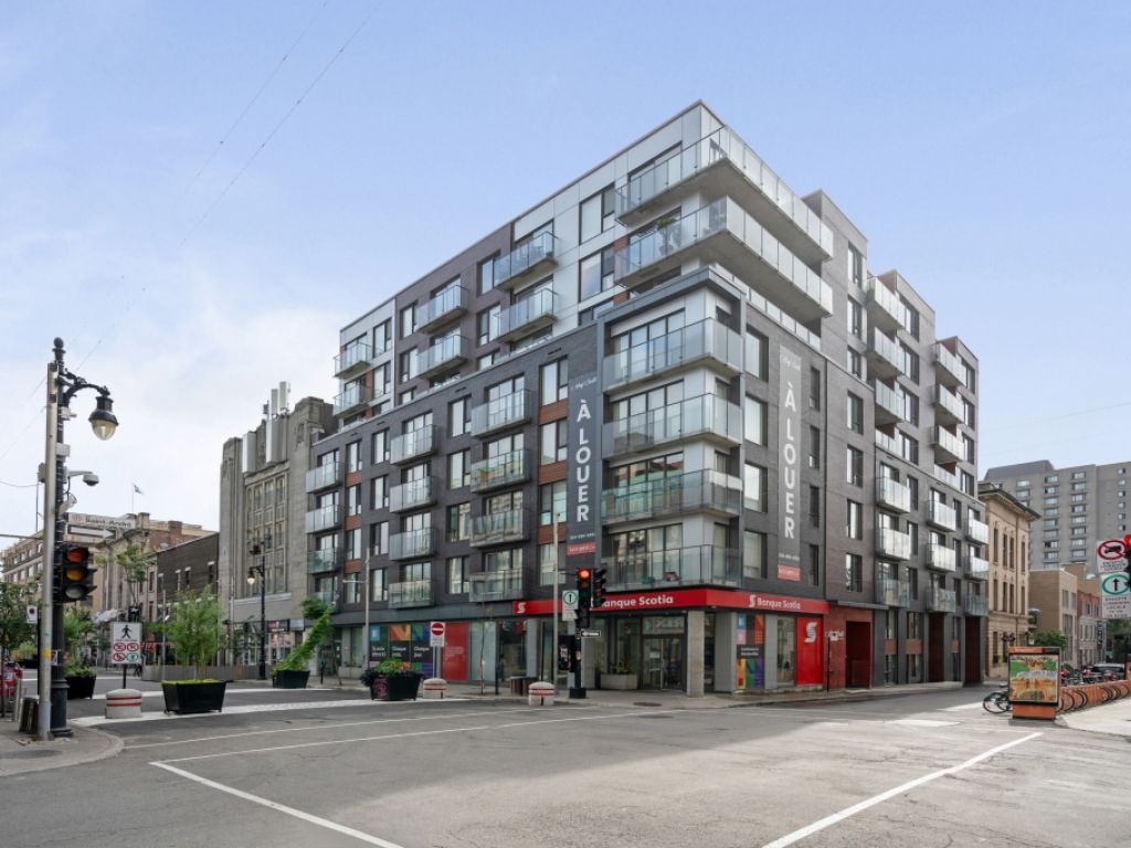 Commercial space for rent metro Berri