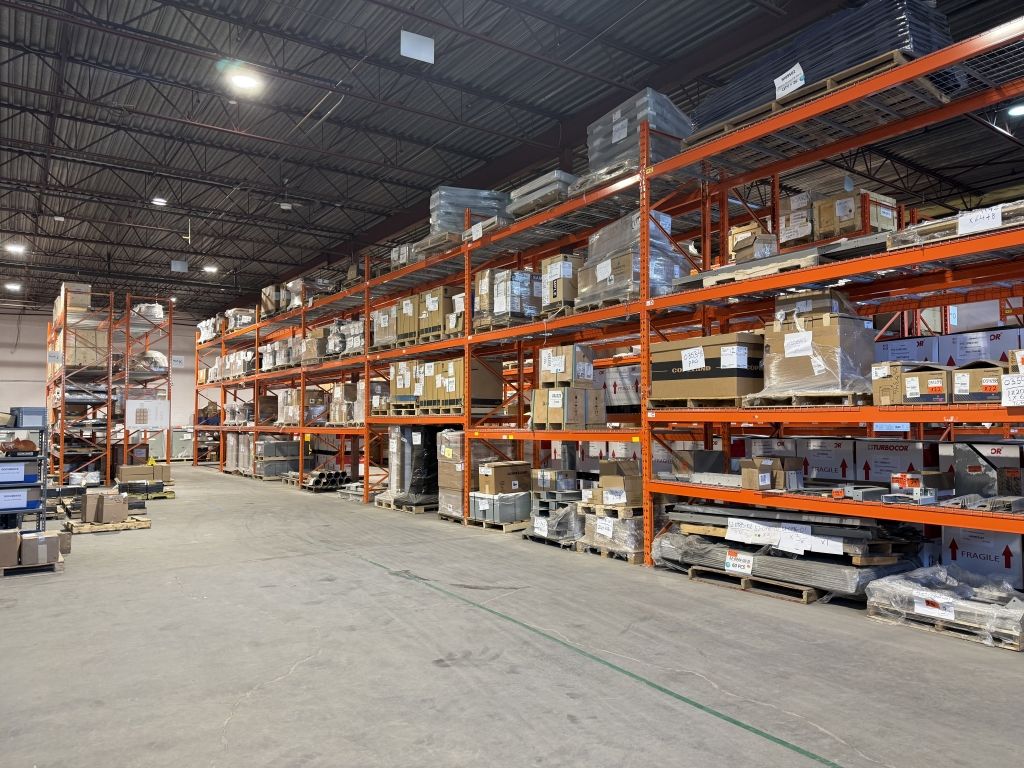 Espace industriel pres de l'a�roport et les autoroutes 40/13/520