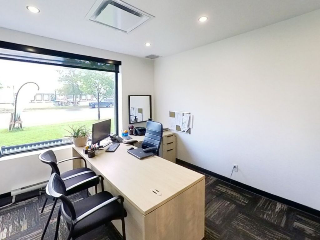 BUREAUX EMPLACEMENT STRATGIQUE