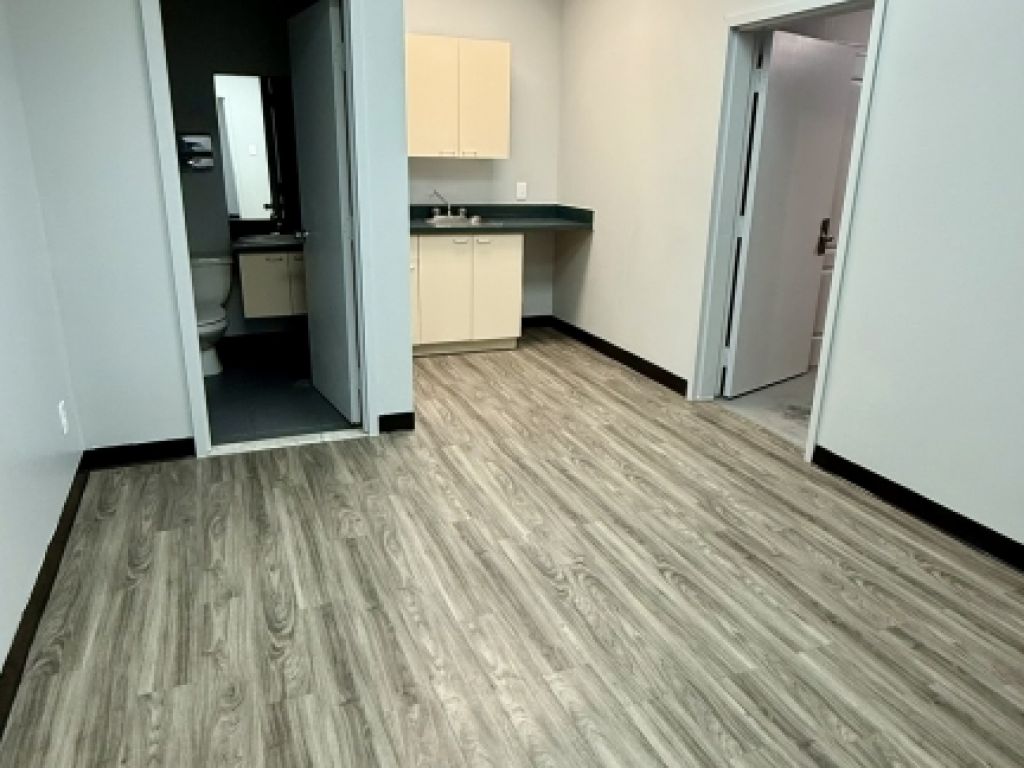 Espace industriel � louer - 1275 Rue Bergar