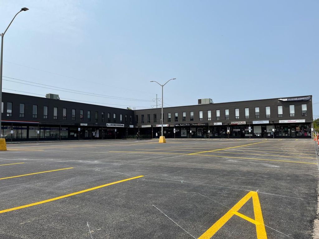 Commercial space for lease