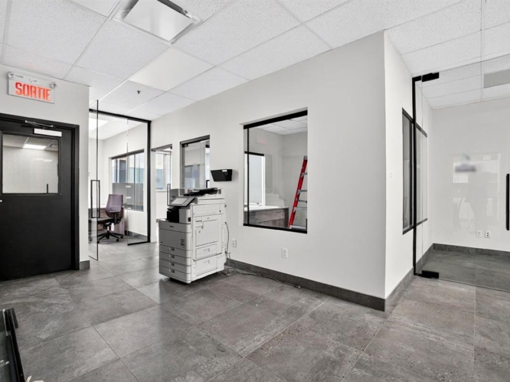 Condo industriel � vendre