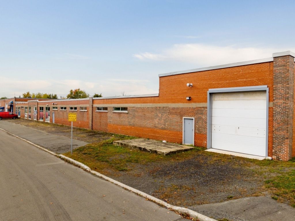 Industrial Space for rent 677 Douville, Granby