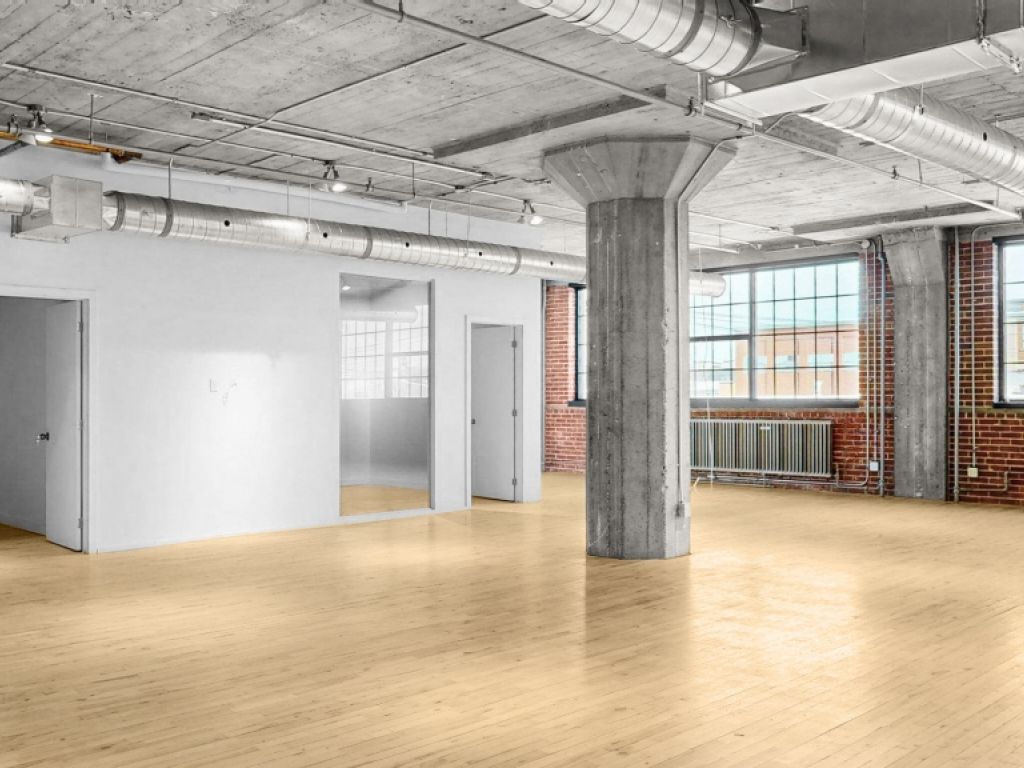 Move-in ready loft offices for rent in Outremont