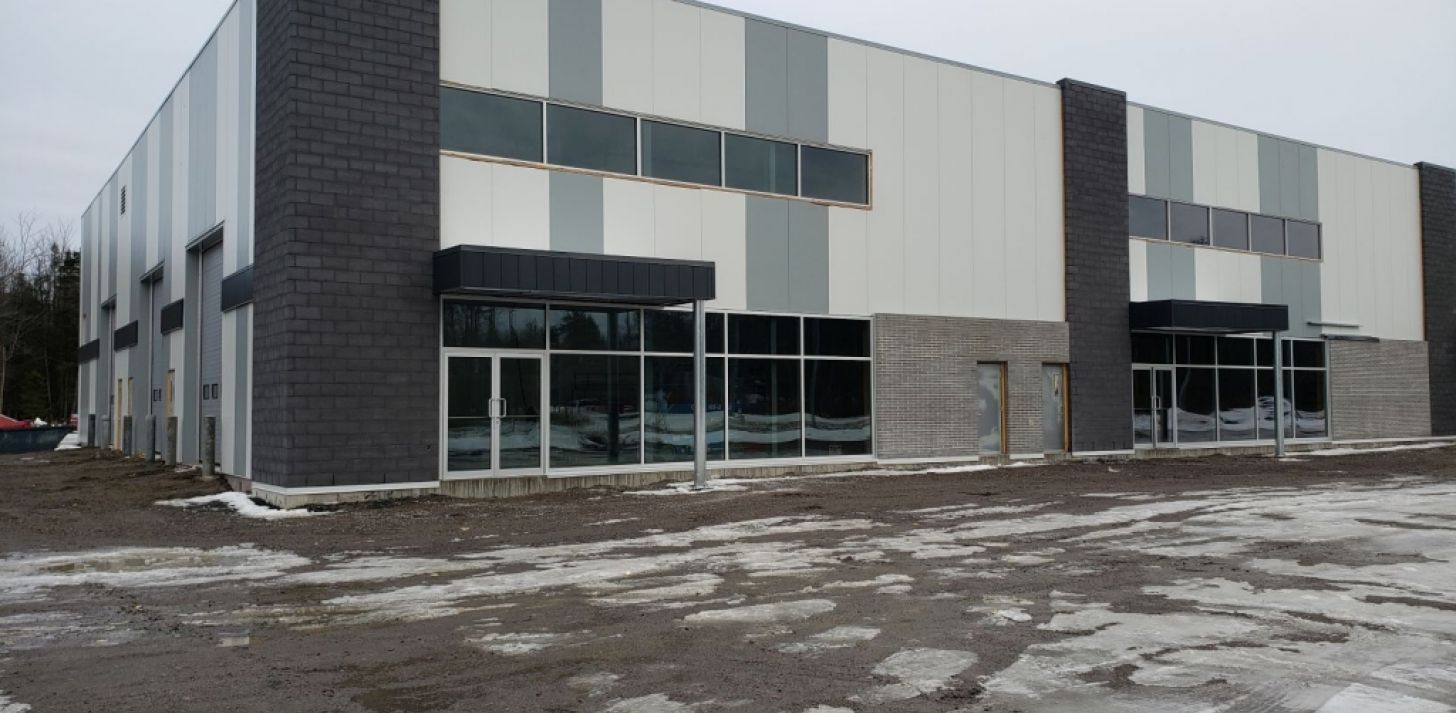 Parc industriel François-Leclerc St-Augustin - 12 500pc - For Rent