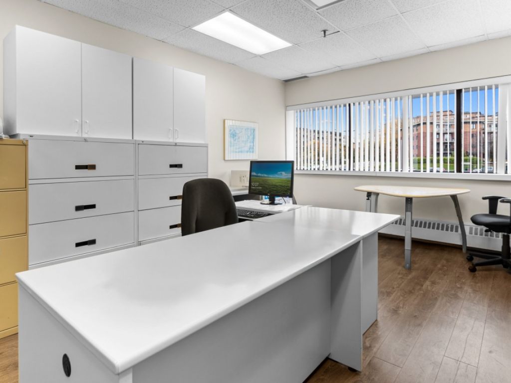 BUREAUX - PLAZA LAVAL