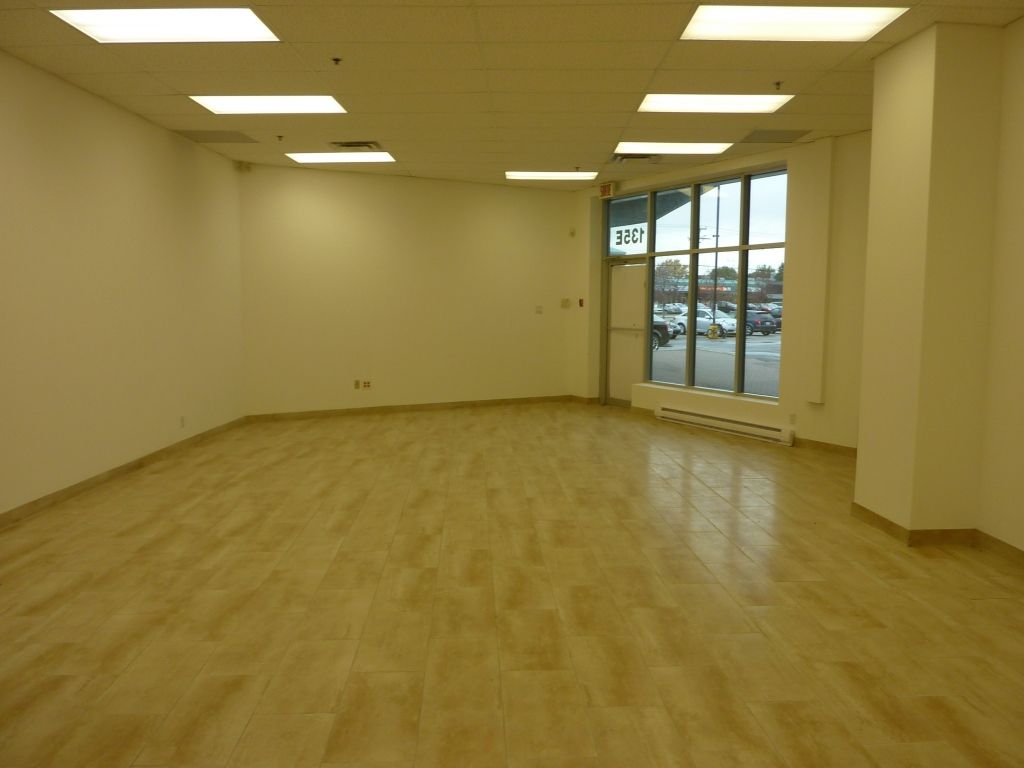 Commercial space for sale or rent