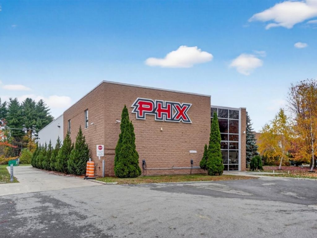 Industrial condo for sale � $350/sq.ft.
