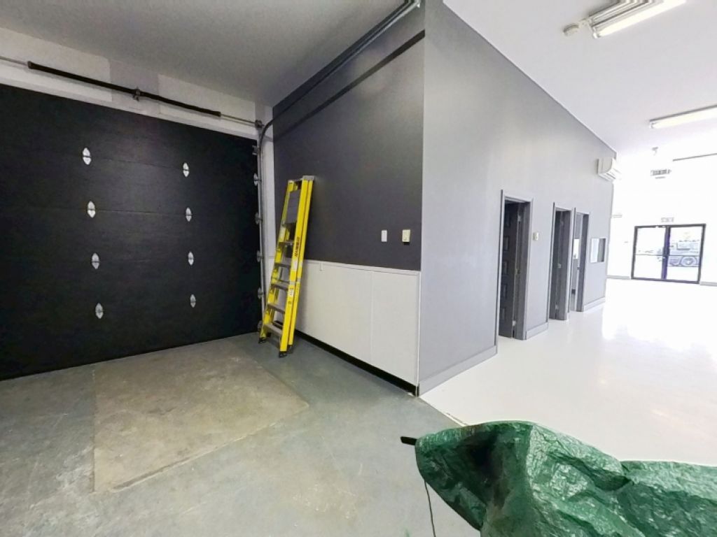 Local commercial  louer | 1445, boulevard Central, Qubec