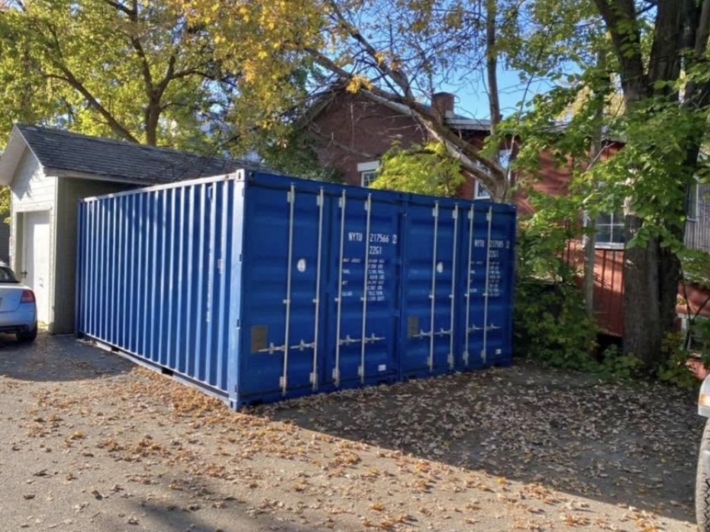 Entrepot- Container � louer Laval 10 x 20