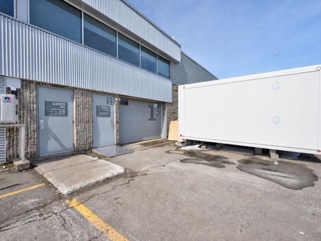 Commercial / Industrial condo for sale in Montreal