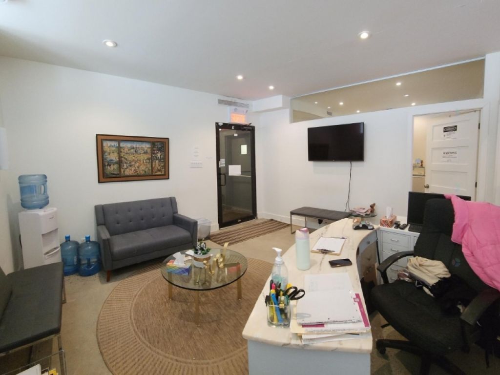 Office 1,000 sqft for rent Plateau-Mont-Royal