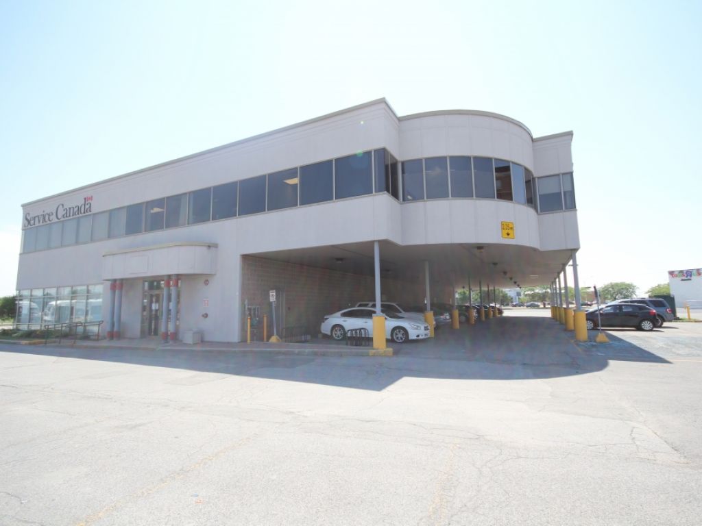 Bureaux à louer à Brossard