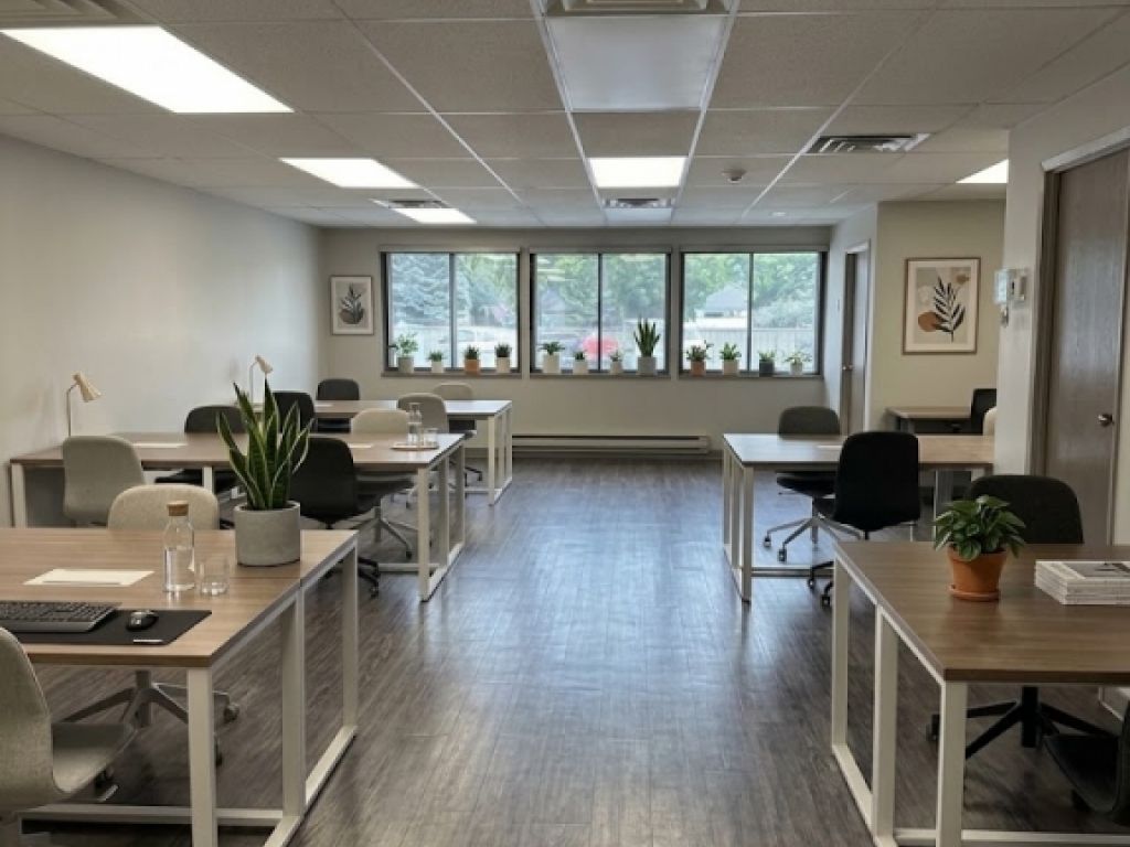 Office and Light Industrial Spaces for Lease in Saint-Bruno