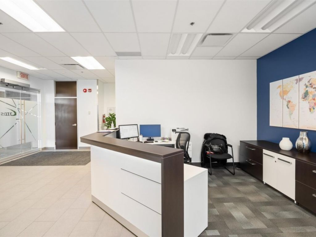 Condo commercial � vendre