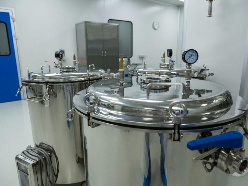 C1 Food Factory with or without production in Montreal