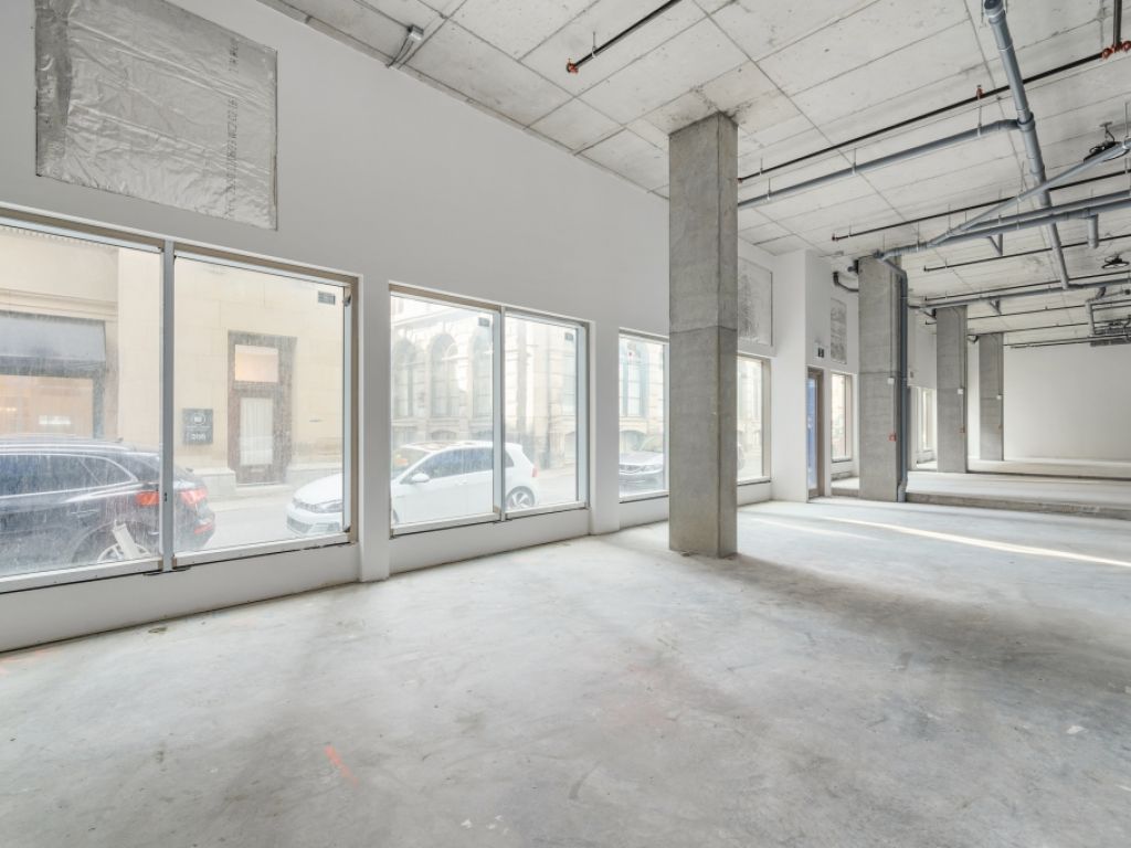 Espace commercial ou de bureau  vendre Vieux-Montral