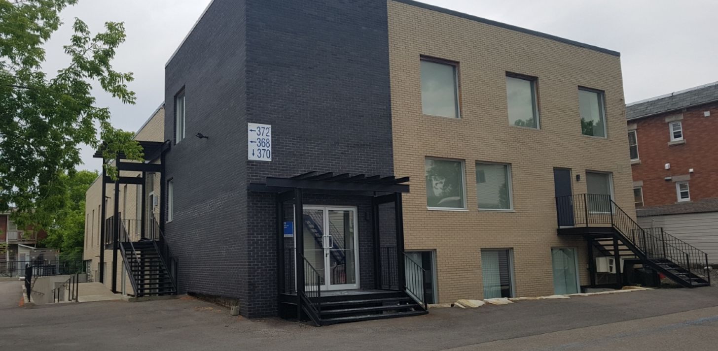 Bureaux commerciaux à louer - Saint Jérôme - 12 500 pi2 divisible 7 100pi2, 4 300 pi2, 1 100 pi2 - For Rent