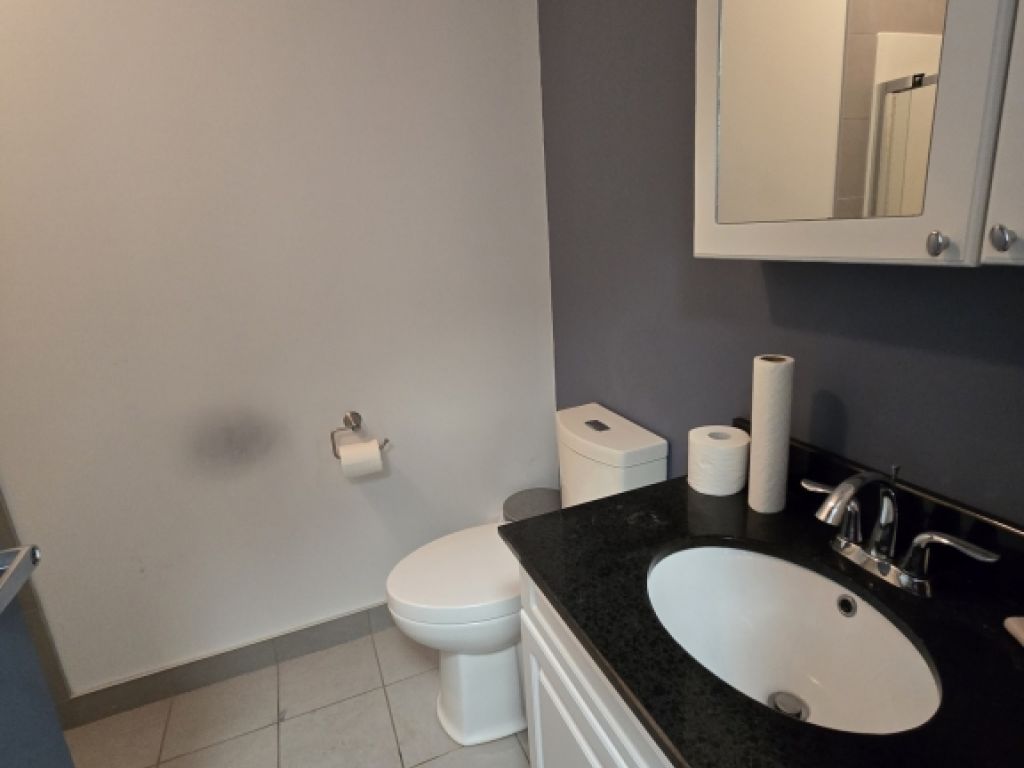 SPACE FOR RENT FOR 1350 SQF - SAUV STREET AND ACADIE